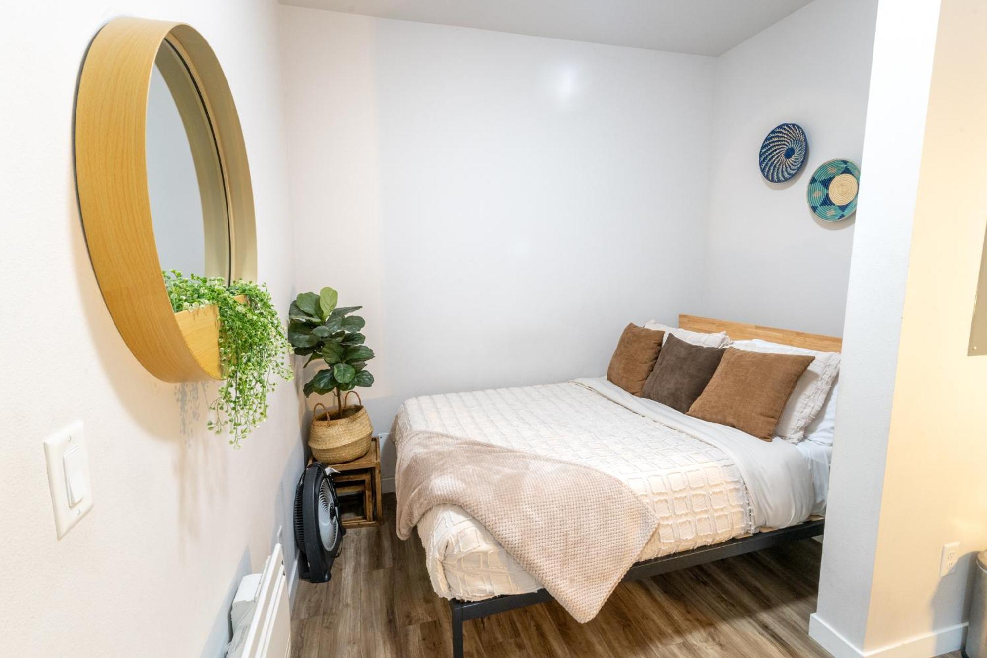 Walkable Apt Next To Restaurants, Bars, And Shops! بورتلاند المظهر الخارجي الصورة
